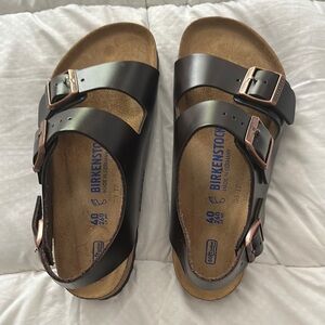 Birkenstock sandals size 40 women’s. Worn once.